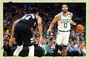 爱游戏-穆雷连续七场比赛得分超过精彩发挥，雄鹿挑战极限！的简单介绍